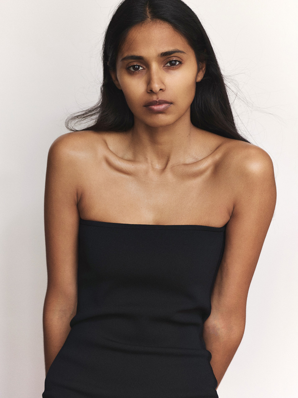 Ayeshaページ Ayesha Djwalapersad | Paris | Ford Models